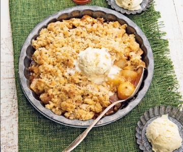 Birnen-Crisp mit Salzkaramell