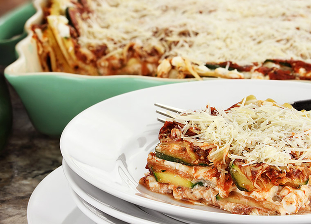 Lasagne mit gerösteter Peperoni, Zucchini und Ricotta