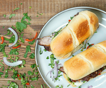 Spareribs im Milchbrötli mit asiatischer Marinade