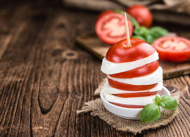 Tomatentürmli mit Mozzarella