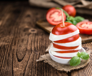 Tomatentürmli mit Mozzarella