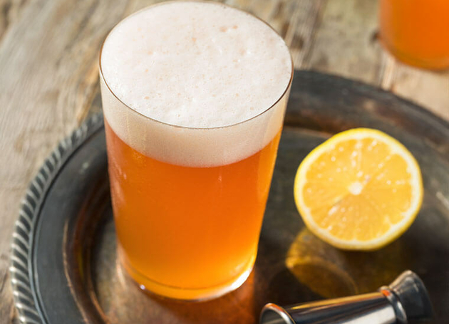 Aperol-Bier Cocktail