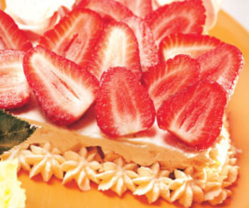 Erdbeerpavlova «Semifreddo»