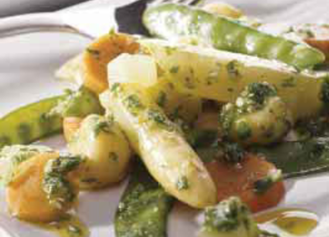 Frühlingsgemüse-Eintopf mit Kartoffelgnocchi