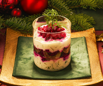 Gurkenricottacreme mit Randenwürfeln & Dill