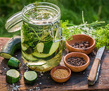 Zucchini-Pickles