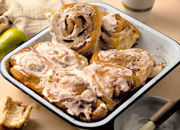 Birnen-Zimt-Hefeschnecken mit Mascarpone