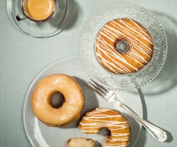 Süsse Kringel mit Baileys-Glasur