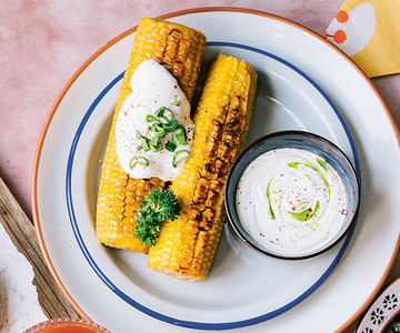 Maiskolben mit Sour Cream