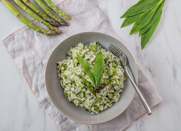 Spargelrisotto mit Bärlauch