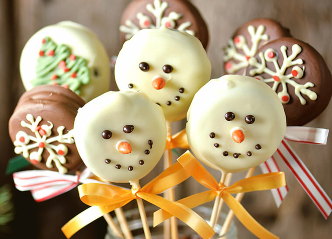 Schneemann-Cake-Pops