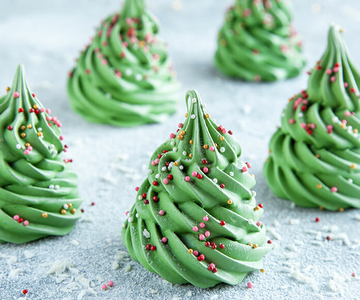 Meringue-Weihnachtsbäume